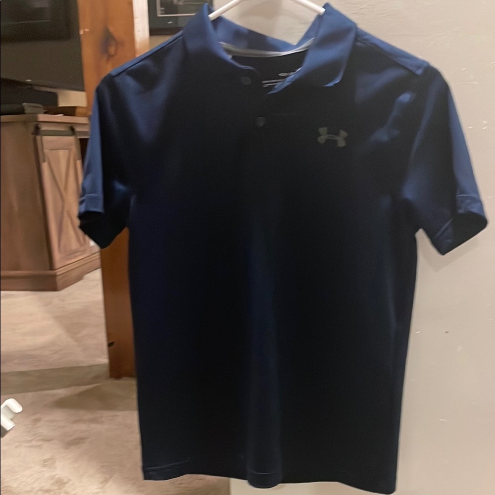 Under Armour Boys Navy Polo Shirt (youth Large)